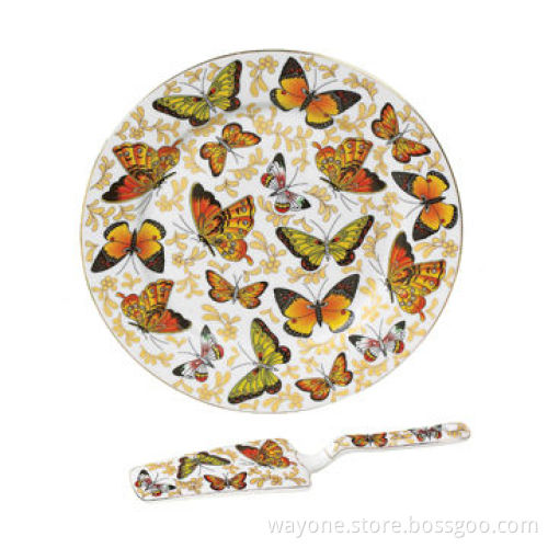 Cake Plate and Shovel, Made of Porcelain